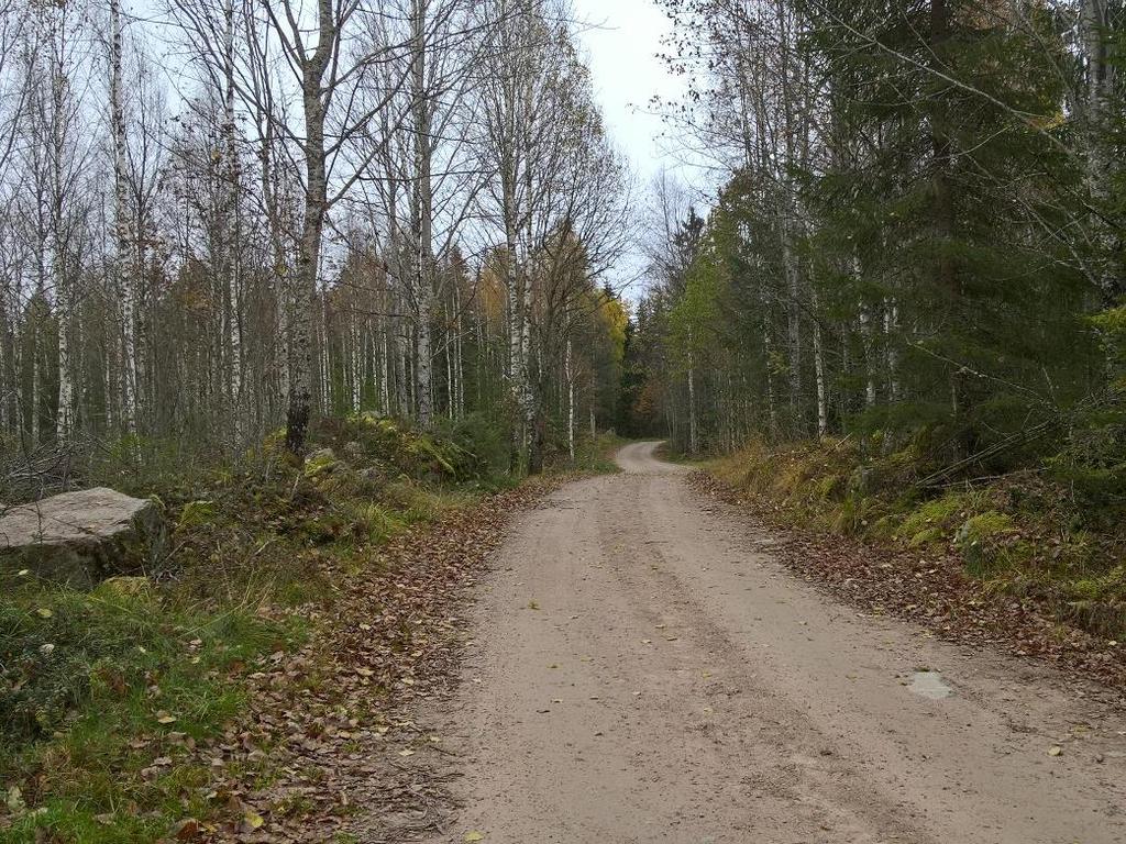 5 (7) Planuppdrag Planuppdraget gavs av miljö- och byggnadsnämnden 2015-10-21 ( 91). FÖRUTSÄTTNINGAR Riksintressen Mark och vegetation Området omfattas inte av något riksintresse.