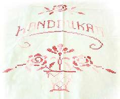 Handdukstäckare Paradhandduk (Handukstäckar) Handduken (handöutji) hör till våra äldsta bruksföremål.