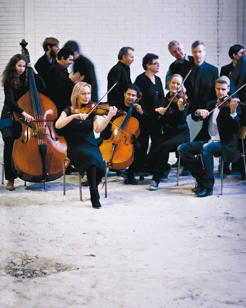 Våra stämledare Richard Müller solocellist Ulla Ryman solobasist Ylvali Zilliacus viola Dorota Siuda förste konsertmästare Mårten Sundén violin bild: rickard hansson Chamber Orchestra Chamber