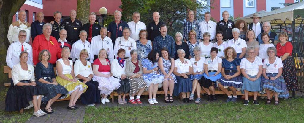 6 Sommardans i Polen Intervju med Harry och Kristina F Har hört att ni varit i Polen och dansat i sommar. Vad var det för något?