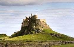 vikingarna anföll klostret i Lindisfarne,