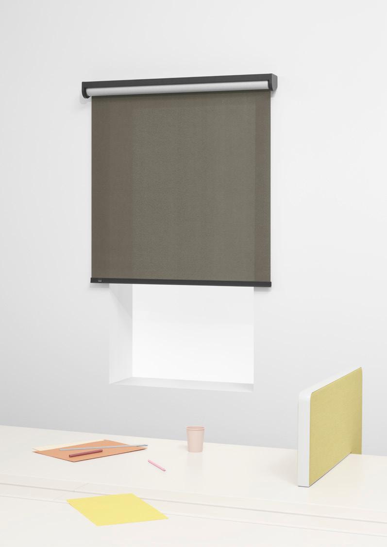 Kvadrat Roller Blinds Kvadrat Roller Blinds gör det möjligt för dig att optimera ditt inomhusklimat och inreda med vackra textilier.