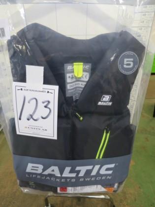 Flytväst Baltic 30-50kg