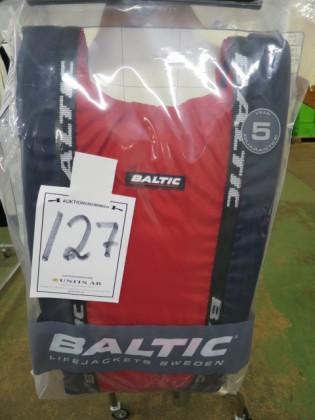 11:10 Flytväst Baltic 40kg