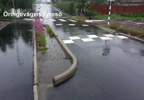 Filtermediet rekommenderas vara mycket genomsläppligt förslagsvis sand blandat med kompostjord.