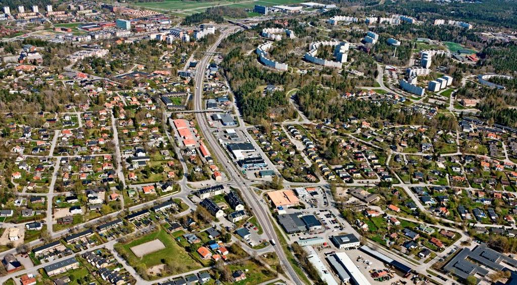 BOTKYRKA KOMMUN Planenheten FÖLJEBREV 2017-06-30 2 [4] 2015:229 Planförslaget är enigt med Översiktsplanens intensioner för området kring alvägen: medeltät stadsbygd där området kring alvägen