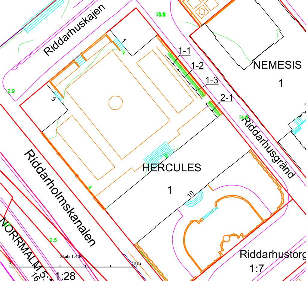 1 Inledning Stockholms stadsmuseum har utfört en arkeologisk förundersökning norr om Riddarhuset och i östra delen av Riddarhusets gård (se figur 2).