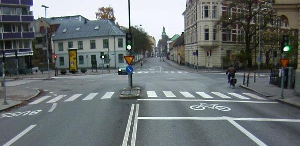 8. I korsningen Bredgatan - Sankt Laurentiigatan Allhelgona kyrkogata har nio personer skadats under 2013-2017.