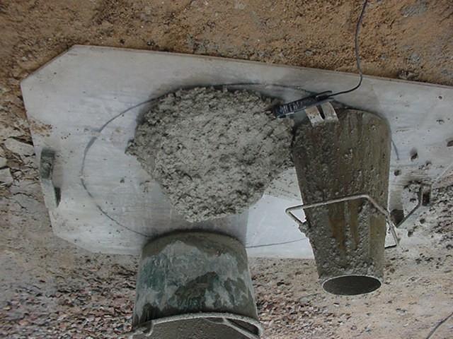 Ballast Betong övergick från att använda Peramin till Sikas flyttillsatsmedel. För att resultatet av studien ska vara användbar studerades främst betongblandningar med Sikas produkter.
