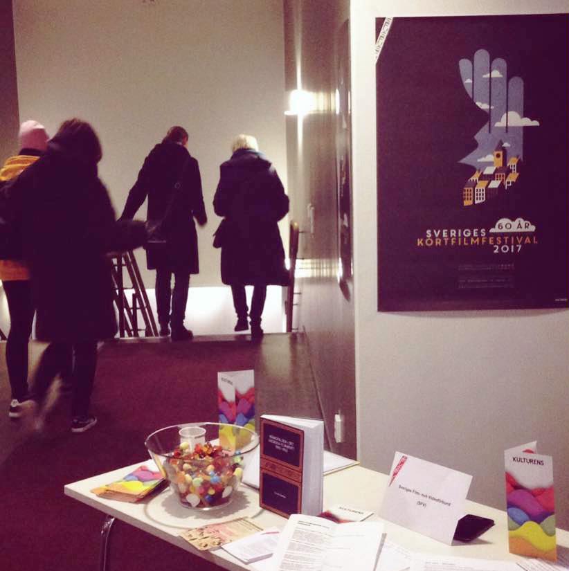 Kortfilmsdagen I Europa firas kortfilmsdagen den 21 december. Detta för att det är årets kortaste dag. Under dagen visas kortfilmer över hela Sverige, på olika sätt och av olika aktörer.