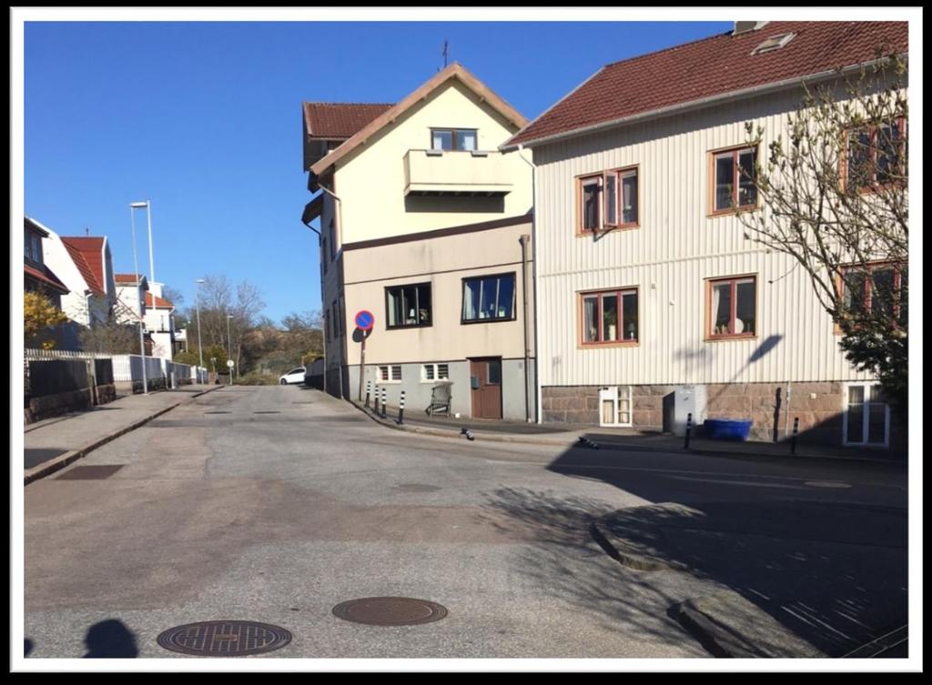 Sid 6/20 Nummer 3.1 Korsningen Skottegatan / Östra Kronbergsgatan Åtgärdsförslag Ansvarig Reflexstolpar i korsningen nedkörda. Montera nya. Samhällsbyggnad Åtgärdat.