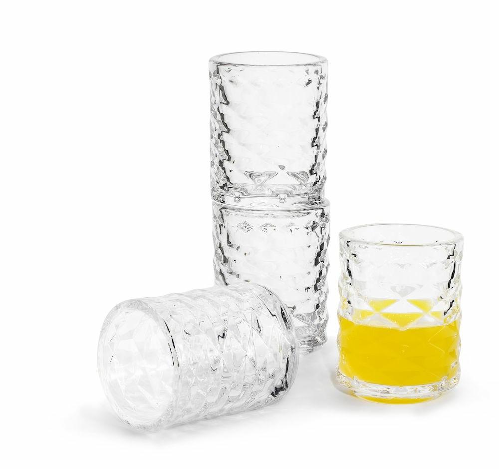 CLUB SHOTGLAS 4-PACK 5017689 179,00 SEK Läckra stapelbara shots-glas med dekorativt mönster.