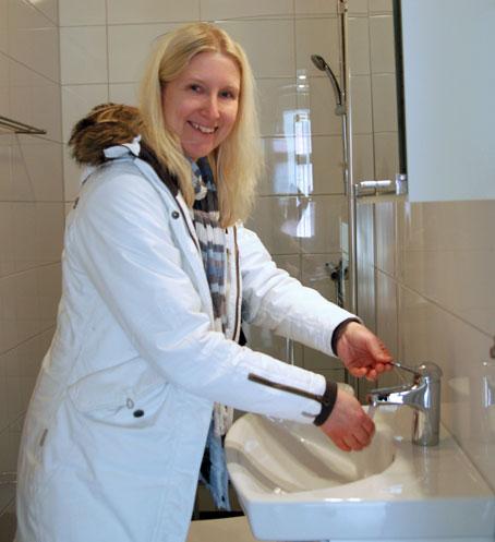 Det ansvaret ligger på Ann Petersson, som sedan maj 2013 är projekt- och miljöchef på Heimstaden. Hennes viktigaste arbetsuppgift är att kvalitetssäkra upphandlingar genom att göra goda val.