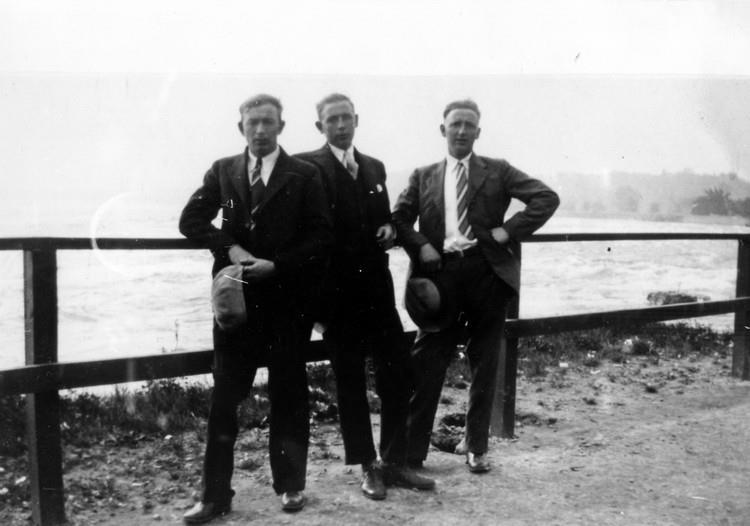 Bröderna Karl, Anders och Artur