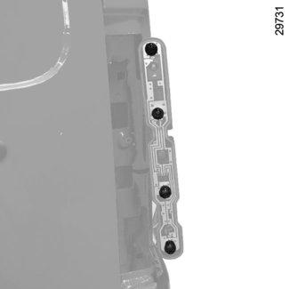5 Färdriktningsvisare Lamptyp: Päronformig, stiftsockel PY21W.