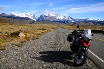 En motorcykelresa genom Patagonien till The end of the World Denna resa tar dig till en av de vackraste och mest spektakulära områden