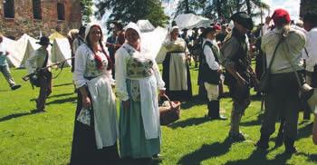 Kulturkalasa med oss! Dicksonska Palatset Kliv in i historien! Under tre dagar gestaltas fyra olika tidsepoker i Göteborgs historia i Kronhusparken. Se, lyssna, smaka och prova på.