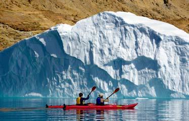 6 juli Köpenhamn - Uummannaq Tidig avresa med flyg från Köpenhamn till Qaarsut via Grönlands internationella flygplats i Kangerlussuaq.