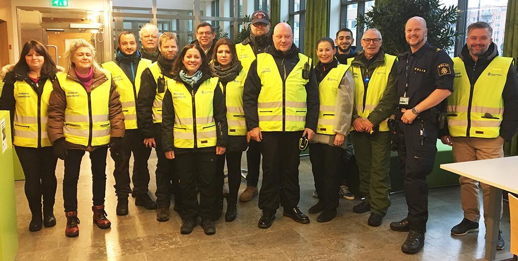 Den 25/11 var det ett trevligt volontärsuppdrag i Råå på julmarknaden där. Många kom fram och pratade med våra volontärer om både stort och smått så det var flera positiva möten under dagen.