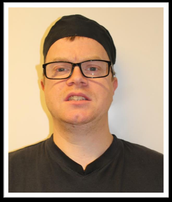 jag Här är jag Marcus Sandberg Vad heter du? Marcus Sandberg Hur gammal är du? 40år Vilken familj har du?