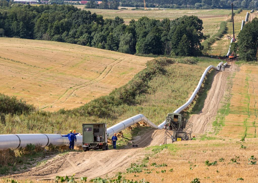 14 15 Människor och miljö Publik remiss Det är absolut nödvändigt att Baltic Pipe Project genomförs med respekt för människor och miljö.