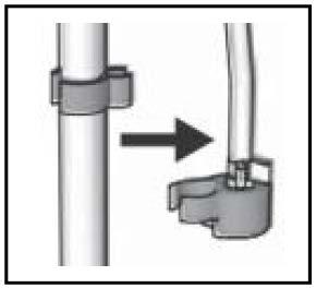 Separate the return hose (small) from the suction hose (large). 5. Place the empty waste container and the container with cleaning fluid next to each other. 6.