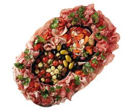 sallad, italiensk mortadella italiensk lufttorkad salami,