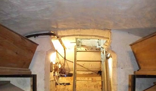 Bildbilaga Gravkoret under