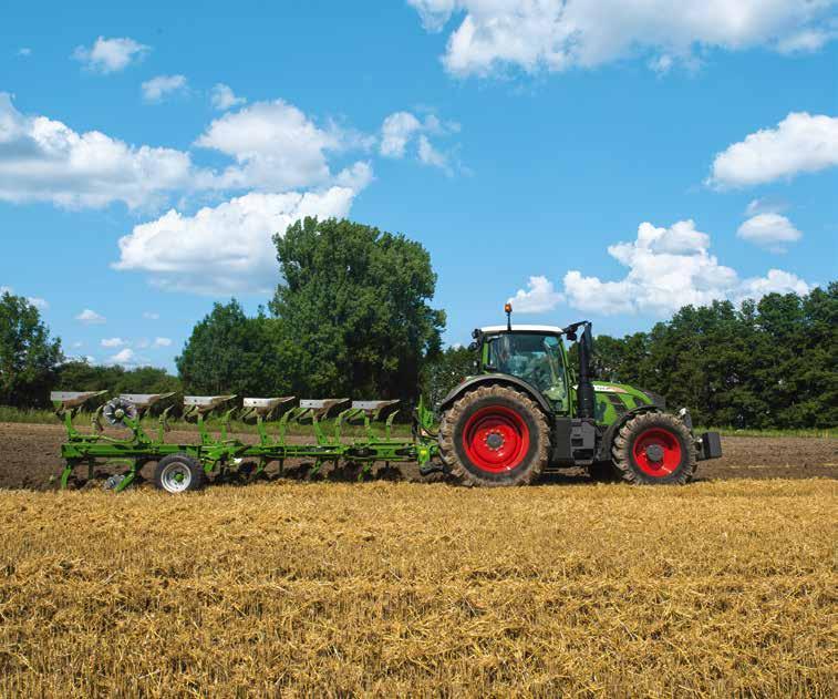 Motorkarakteristik Fendt 724 Vario Vridmoment på 1 058 Nm, 240 hk maxeffekt vid 1 800 varv per minut MOTORN PÅ FENDT 700 VARIO Perfekt samordning för den bästa drivlinan.