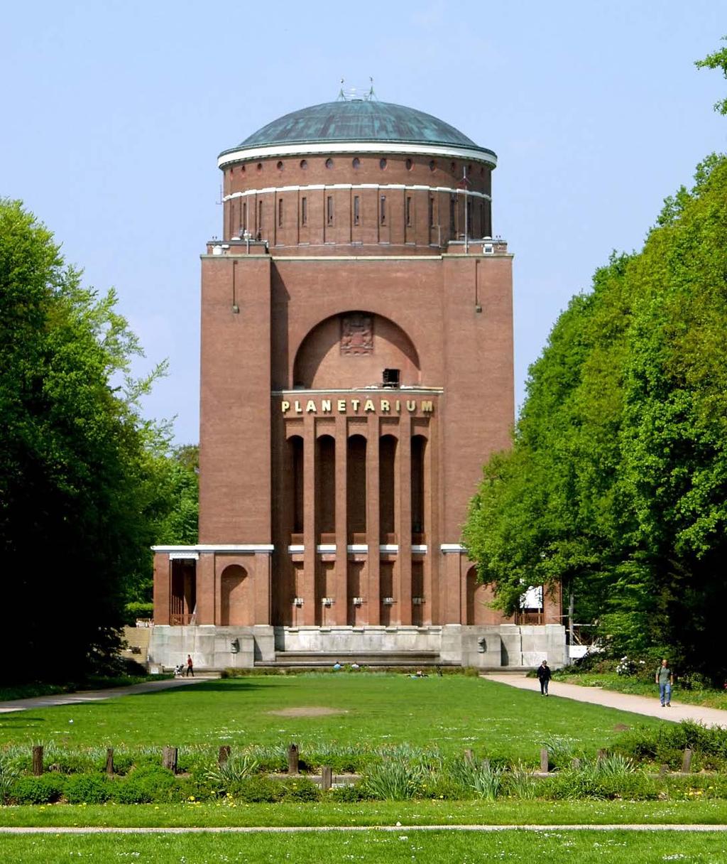 Planetarium i Hamburg Byggnaden uppfördes som