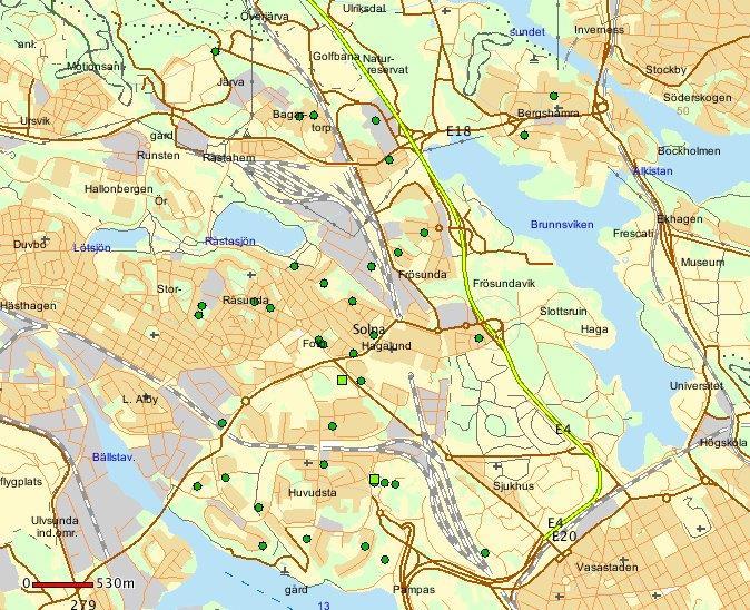 Solna stad - Stöld ur eller från bil, november 2017. Teckenförklaring: En grön prick = 1 brott, en grön fyrkant = 2-5 brott. En gul fyrkant = 6-10 brott.