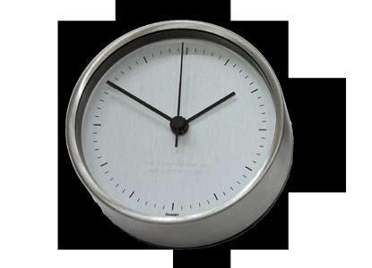 DESIGN DESIGNED FOR LIFE AT SEA Clock SEK