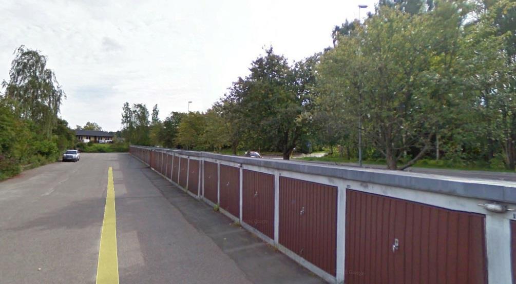 Garagelänga Söder (Myggdalsvägen) Garagelängan är ca 95x7 meter och 3 meter hög med slutande tak mot söder.