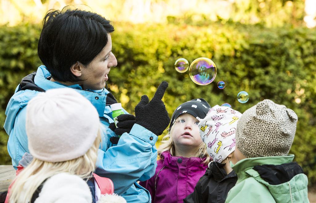 Verktygsguide: Vittrakulturen Detta är en guide till hur vi i Vittra arbetar för att bygga en positiv och trygg kultur på våra för-och grundskolor.
