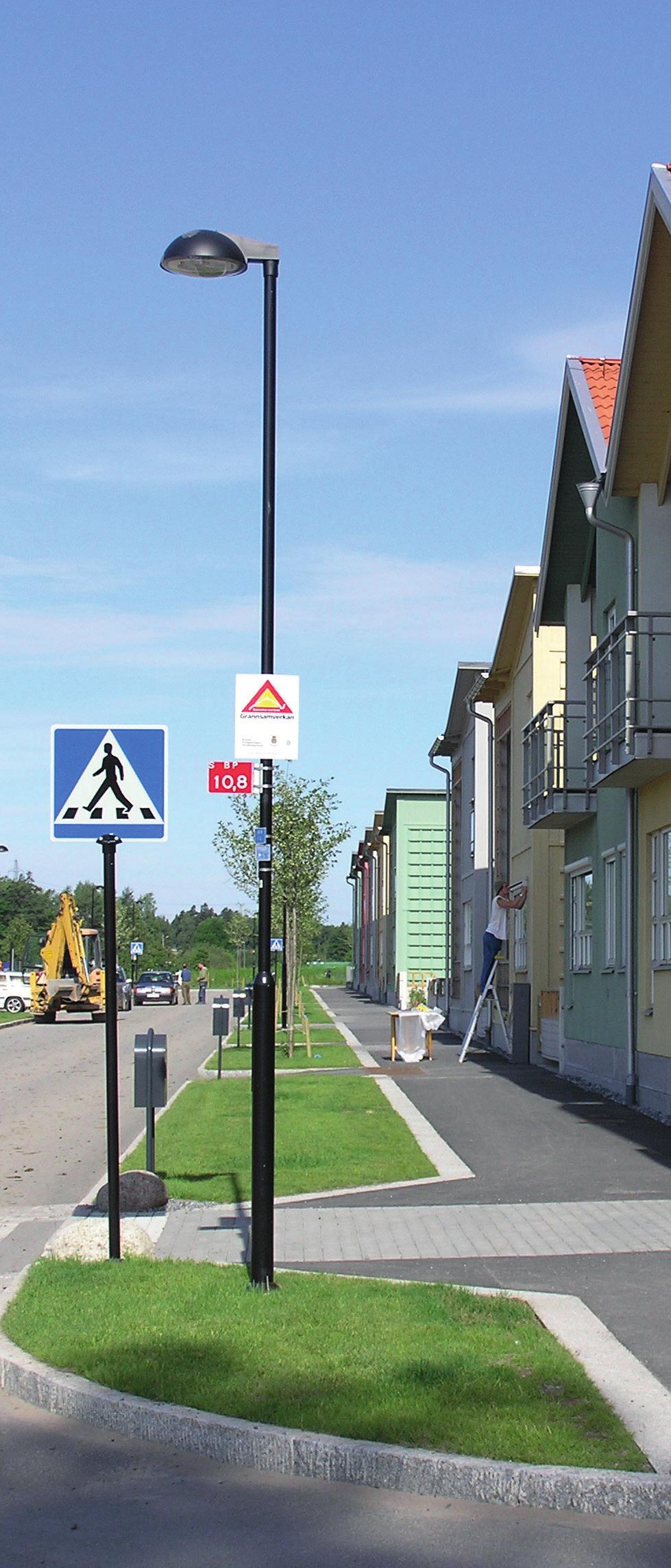 Trafik är inte bara bilar! För att bättre kunna möta framtidens utmaningar måste både cykel,- gång,- och kollektivtrafik utvecklas och göras mer attraktiva än bilen.