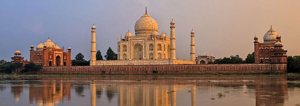 Indien och Nepal Vi inleder resan i den pulserande mångmiljonstaden New Delhi. Vi hänförs över det sagolika Taj Mahal och vi letar efter tigrar djupt inne i Djungelbokens skogar.