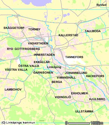 1 Inledning 1 Inledning 1.1 Bakgrund Trafiksystemet i Linköpings tätort bygger på två ringar, Y-ringen (yttre) och C-ringen (centrum), se figur 1.1. Y-ringens syfte är att avlasta stadens centrala delar men även att underlätta möjligheten för trafikanterna att ta sig in i centrum.
