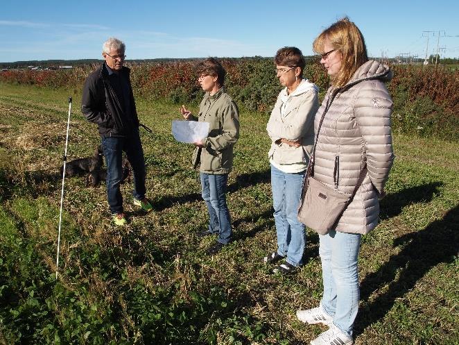 Jämställdhet I projektet kommer vi att jobba med jämställdhetsintegrering genom att: ha en jämställd basutbildning ha jämställdhetsperspektiv i alla grupperingar kring projektet