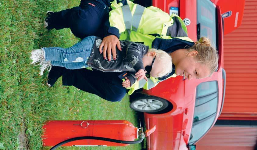 UTVECKLINGSUPPDRAG UTVECKLINGSUPPDRAG 2016 Fyra utvecklingsuppdrag har kommit igång under året.