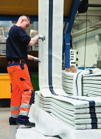 Fokus på värde och resultat Genom utveckling och produktion i egen regi kan vi erbjuda ett bättre värde för kunderna genom lägre kostnader och sträng kvalitetskontroll.