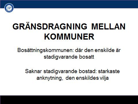 Oenighet om vad som är vistelsekommun och vad som är bosättningskommun Frågan om när en vistelse i en annan kommun än bosättningskommunen ska innebära att bosättningskommunen ändras, bör avgöras av