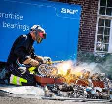 I samband med eventet som gick av stapeln utanför SKFs huvudkontor i Göteborg förstördes 30 ton förfalskade lager.