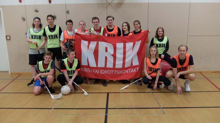Kyrkans Ungdom vinter/vår 2018 KU startar fredagen den 19 januari i Spekeröds församlingshem. Därefter alla jämna veckor i Ucklums gymnastiksal och alla udda veckor i Spekeröds församlingshem.