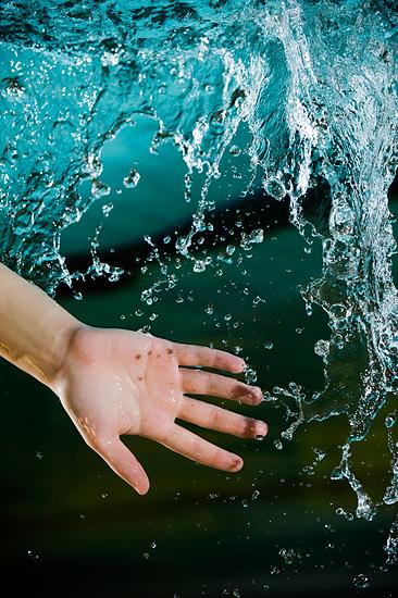 Hur man kan tänka neurologi samt olika smärttillstånd. igenom tekniker för vattensimulans vid rehabilitering i vatten vid Vi använder A2M Träningsväst samt och övar praktiskt på detta. idrottsskador.
