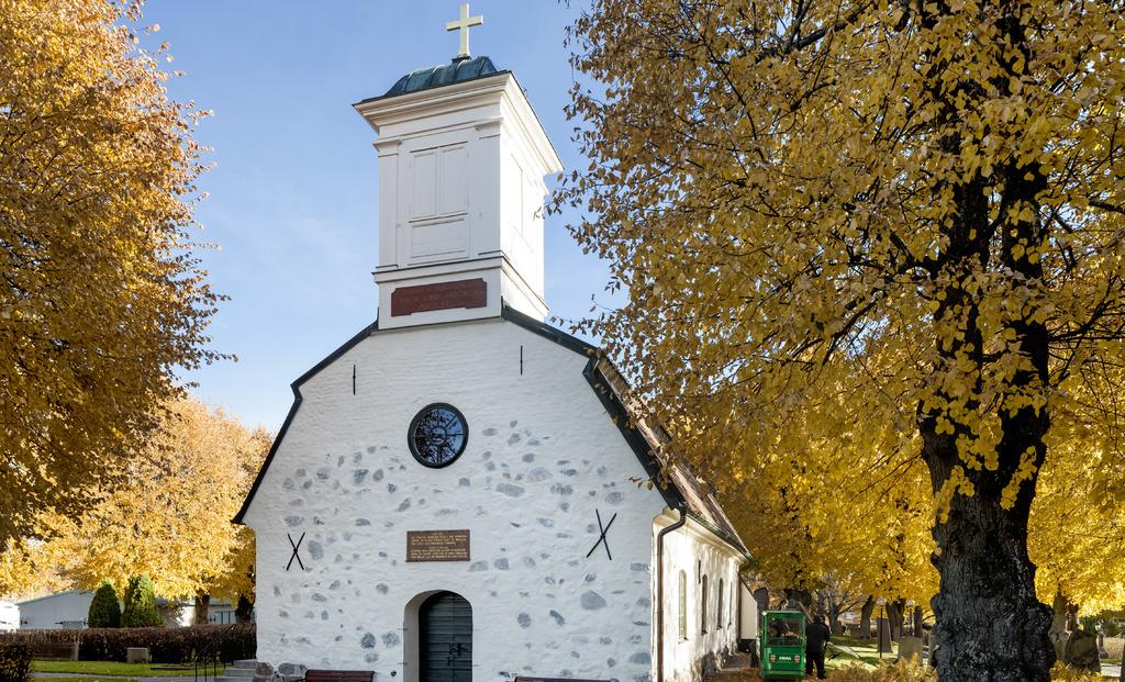 Gudstjänster i Lidingö kyrka Söndag 2 september Söndag 23 september 14 e trefaldighet 17 e trefaldighet Kl 11.00 Högmässa Anna Höglund, präst; Benjamin Åberg, musiker.