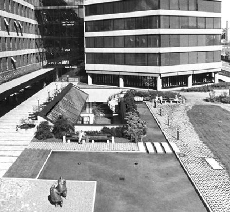 SID 13 (33) redovisar Trygg-Hansahusets kulturhistoriska värden. Följande exteriöra karaktärsdrag bör särskilt värnas enligt förundersökningen: Siluetten mot Barnhusviken.