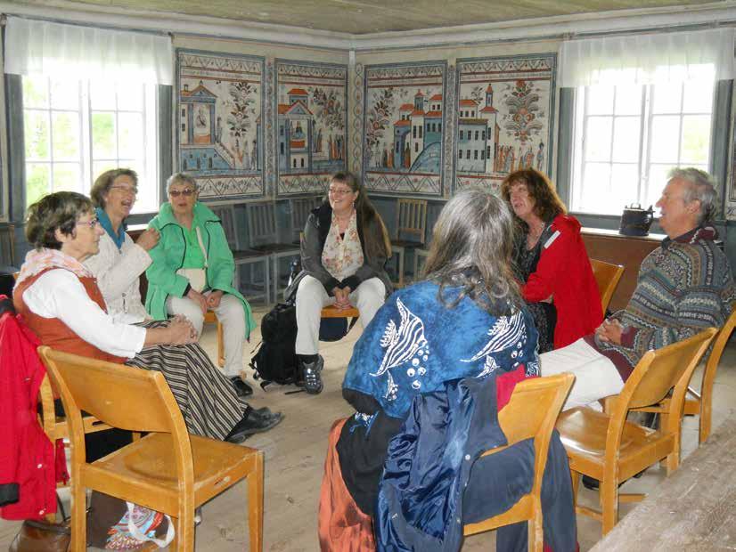 Välbesökt stämma i Siggebohyttan På söndag den 29 maj organiserade Örebro Läns Folk- som hade varit på ett folkmusikläger folkmusik.