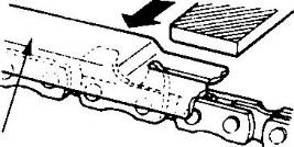 Saw chain. The cutting teeth must be sharpened when: The sawdust becomes powdery. You need to use extra force for sawing. The cutting path is not straight. Vibrations have increased.