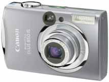 FOTO Digital Ixus 850 IS är den första Digital Ixus som utrustats med ett vidvinkelobjektiv och det startar på motsvarande 28 mm.