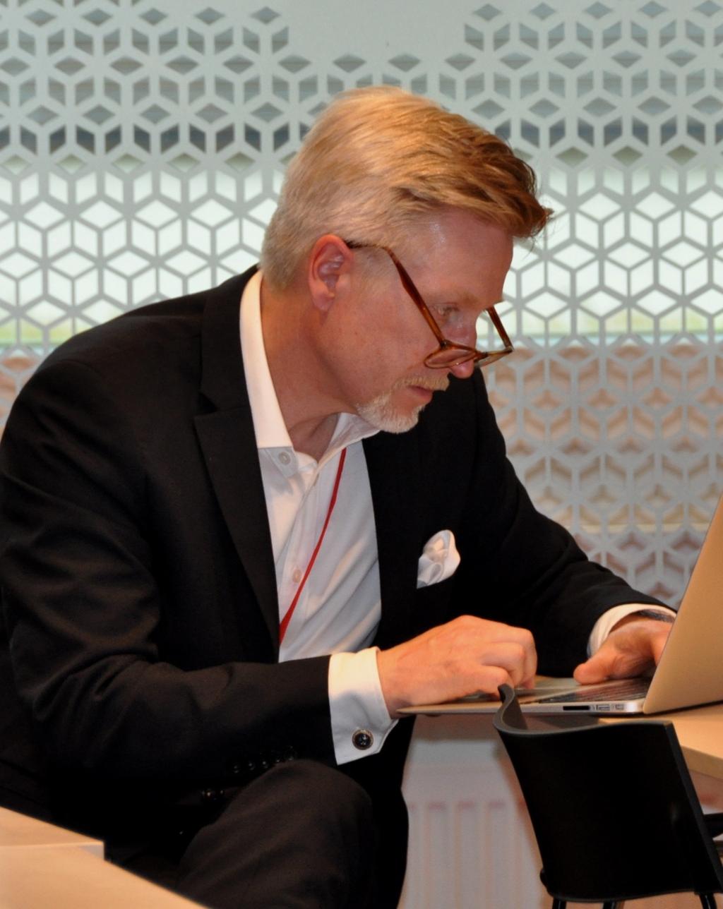 Gustaf Juell-Skielse Civilingenjör KTH Industriell Ekonomi